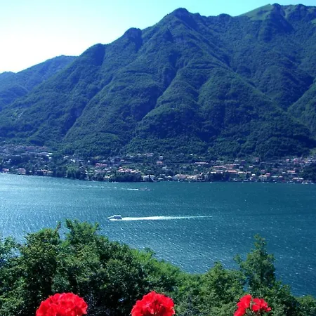 Lake Como Beach Resort Waterfront Villas Ξενοδοχείο με διαμερίσματα 4*