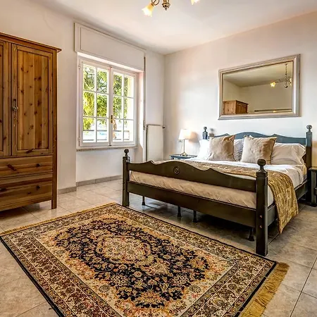 Lake Como Beach Resort Waterfront Villas Lejlighedshotel Pognana Lario