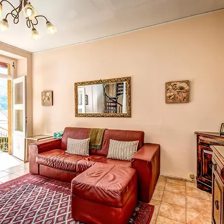 Lejlighedshotel Lake Como Beach Resort Waterfront Villas 4*